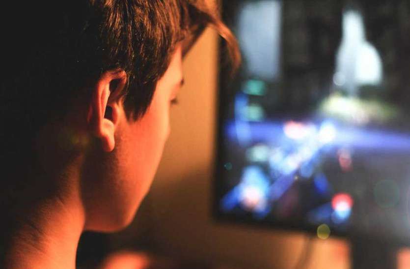 Online Game Addiction: ऑनलाइन गेम की लत में, नाबालिक ने उड़ाए 19 लाख रूपये  , Online game Addiction minor spent 19 lakh rupees
