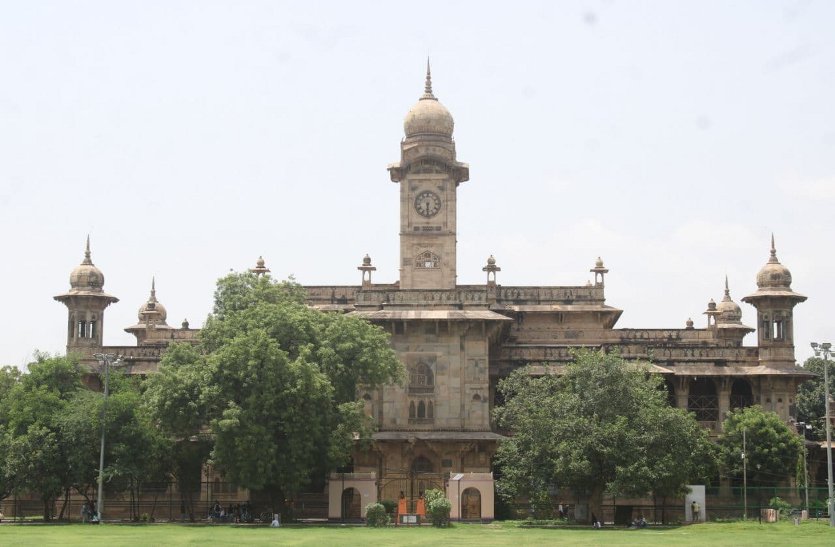 College named after Queen Victoria of Britain, became MLB College afte