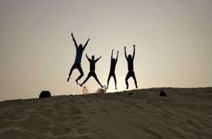 dost.jpg How to boost childhood friendship:कैसे करें बचपन की दोस्ती को ताजा