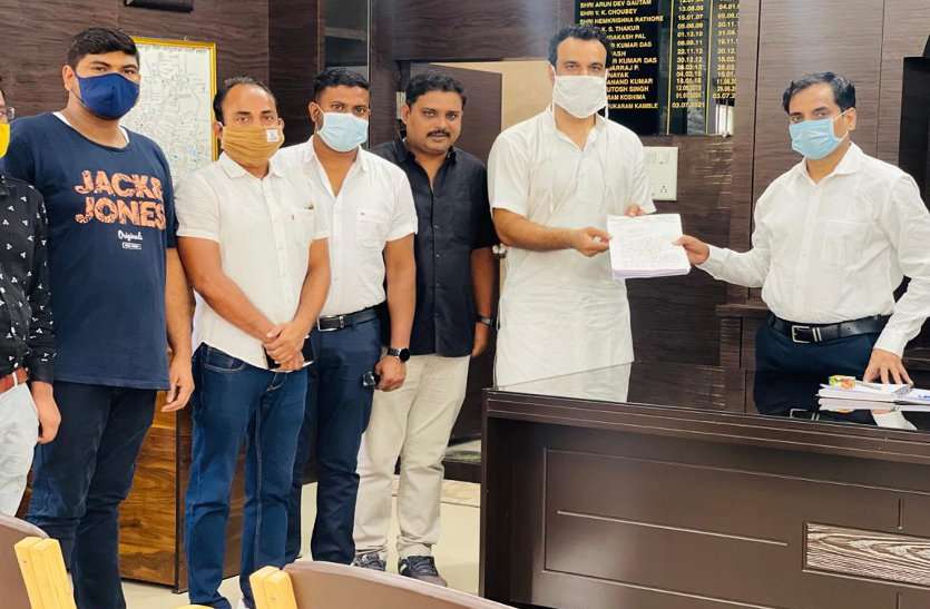 Society manager 21 लाख रुपए गबन करने वाले समिति प्रबंधक की अब तक गिरफ्तारी नहीं, मंत्री का किया था फर्जी हस्ताक्षर