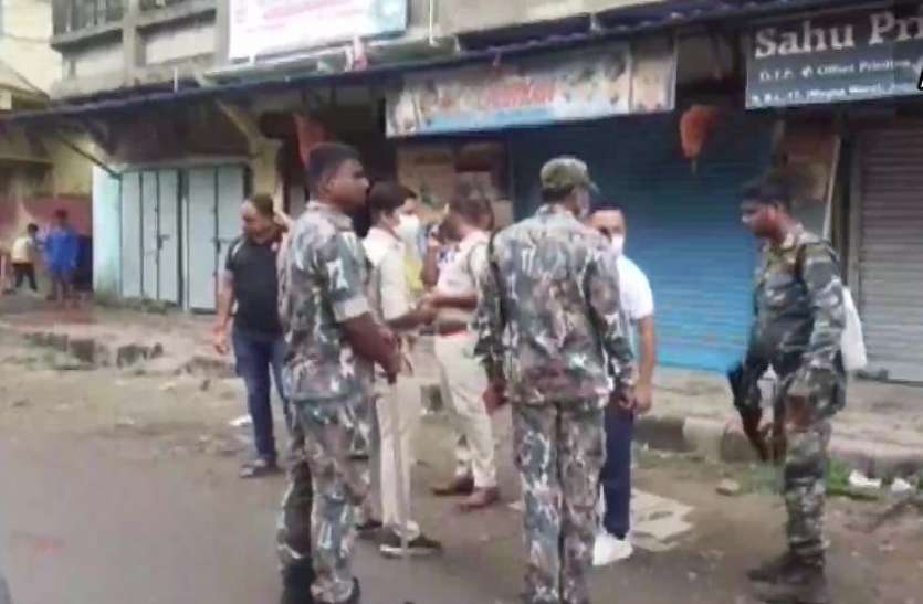 566.jpg West Bengal: बीजेपी सांसद अर्जुन सिंह के घर पर फेंके गए पेट्रोल बम, जानिए क्या बोले राज्यपाल जगदीप धनखड़