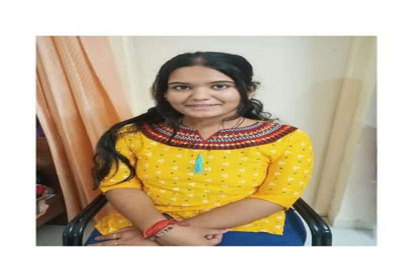 Ruchika in the merit list of the state in MBBS first year examination एमबीबीएस प्रथम वर्ष की परीक्षा मेंप्रदेश की प्रावीण्य सूची में रुचिका