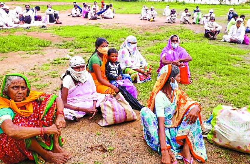 chhindwara Movement: किसानों ने किया कलेक्ट्रेट का घेराव, मांगा न्याय