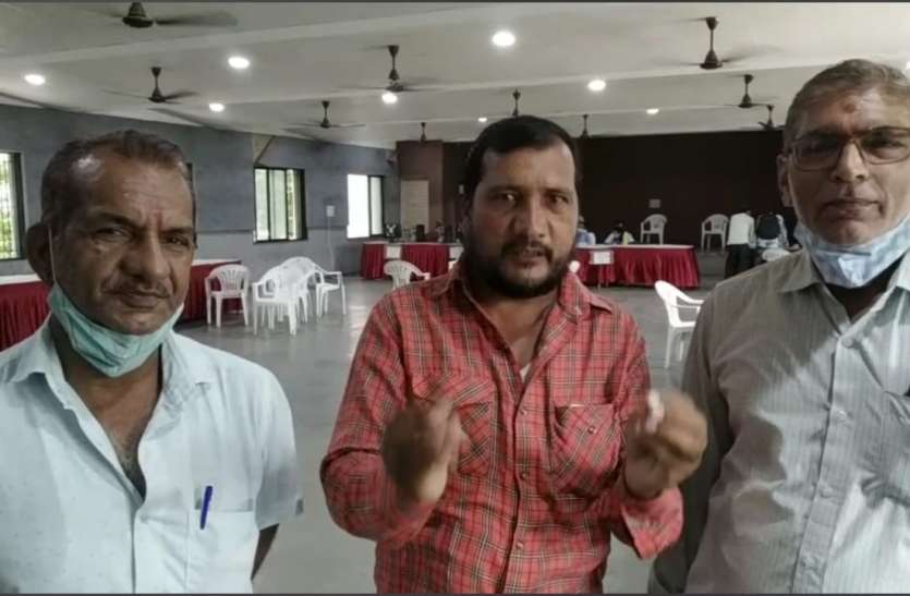 प्रधानमंत्री आवास योजना के लिए 65,000 से अधिक फार्म बिके, 7410 ने भरे सहमति पत्र प्रधानमंत्री आवास योजना के लिए 65,000 से अधिक फार्म बिके, 7410 ने भरे सहमति पत्र