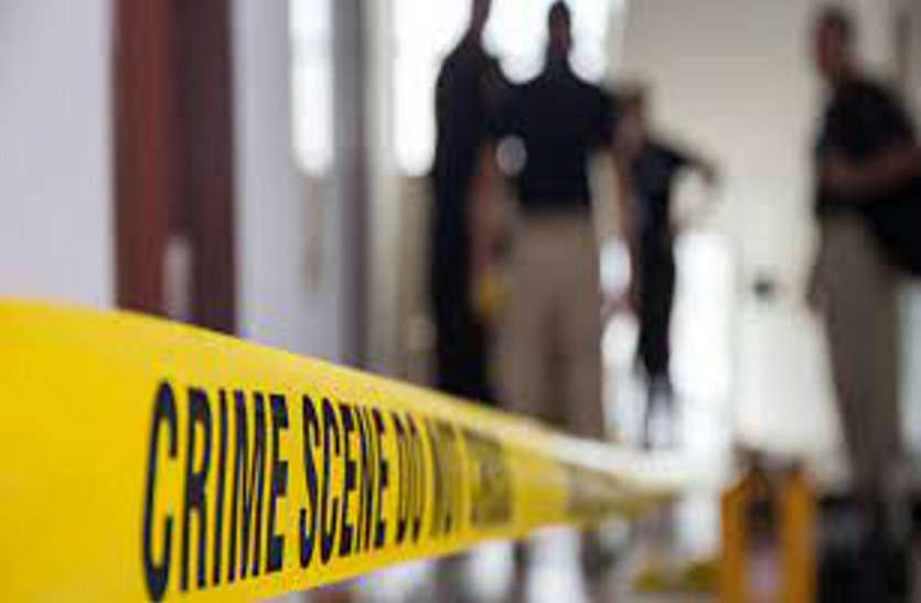 Husband murdered wife पत्नी ने शारीरिक संबंध बनाने से किया मना और मार दी लात, गुस्से में पति ने कर दी हत्या