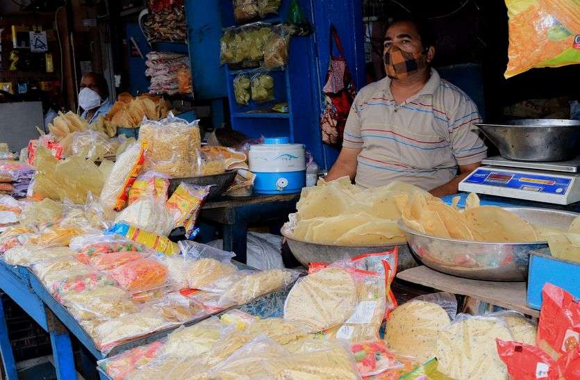 खुदरा मार्केट की पैठ बरकरार, दे रहा रोजगार खुदरा मार्केट की पैठ बरकरार, दे रहा रोजगार