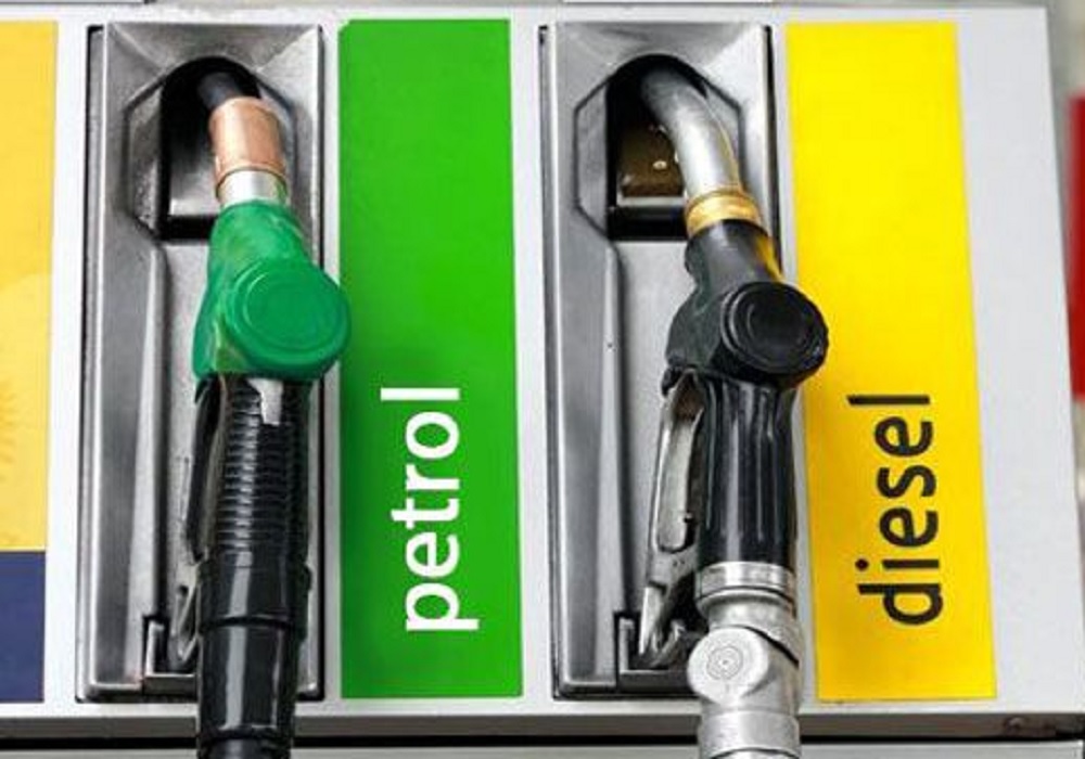 Petrol Diesel Price Today : छठें दिन भी पेट्रोल डीजल की कीमतों में एक पैसे की बढ़ोत्तरी नहीं, जानें लखनऊ में आज का रेट