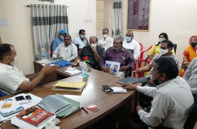 सत्याग्रह सप्ताह पर हुई चर्चा, किया निर्देशित सत्याग्रह सप्ताह पर हुई चर्चा, किया निर्देशित