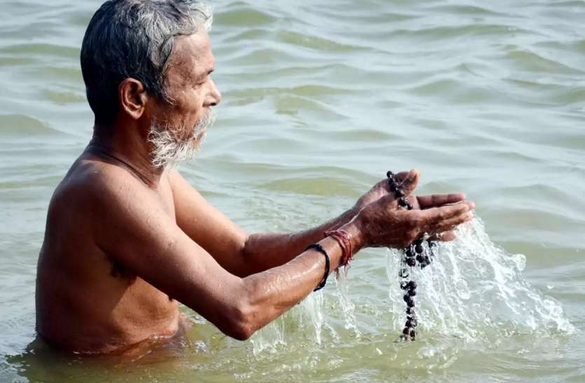 आईआईटीआर का ऐलान डरें नहीं गंगा-यमुना के पानी में कोरोना वायरस नहीं आईआईटीआर का ऐलान डरें नहीं गंगा-यमुना के पानी में कोरोना वायरस नहीं
