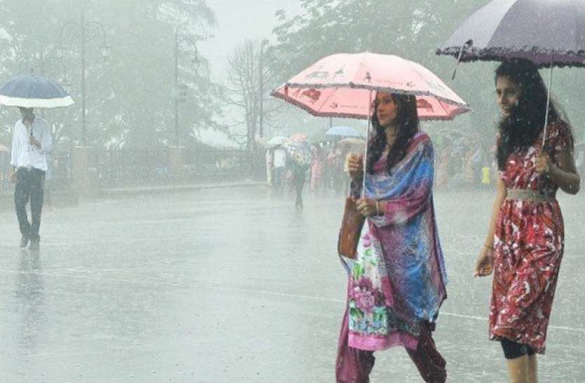 weather.jpg Uttar Pradesh Weather News Updates : यूपी के इन जिलों अगले 24 घंटे तक जारी रहेगी मूसलाधार बारिश, 30 किमी की रफ्तार से चलेंगी हवाएं