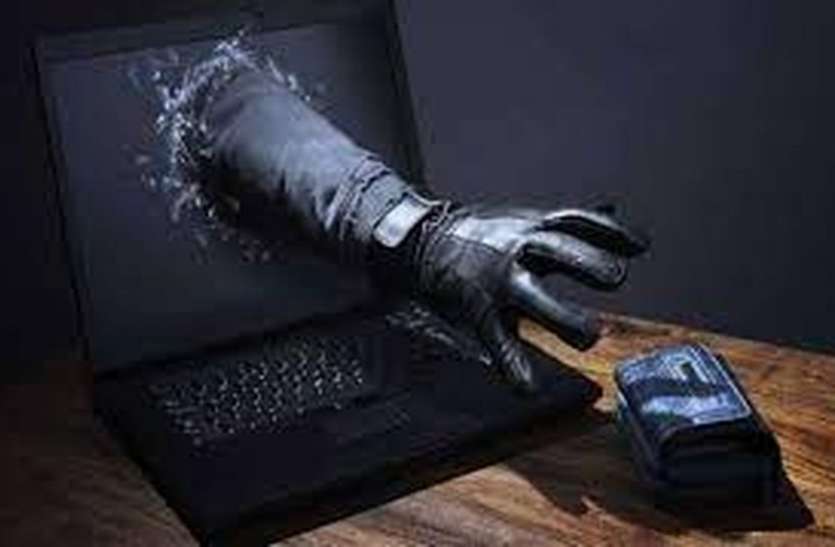 CYBER CRIME : अब संचार यंत्र बने नए हथियार, लगातार बढ़ रहे वार राष्ट्रीय महिला आयोग की रिपोर्ट में खुलासा, आठ महीने में 46 फीसदी बढ़ा महिला साइबर अपराध