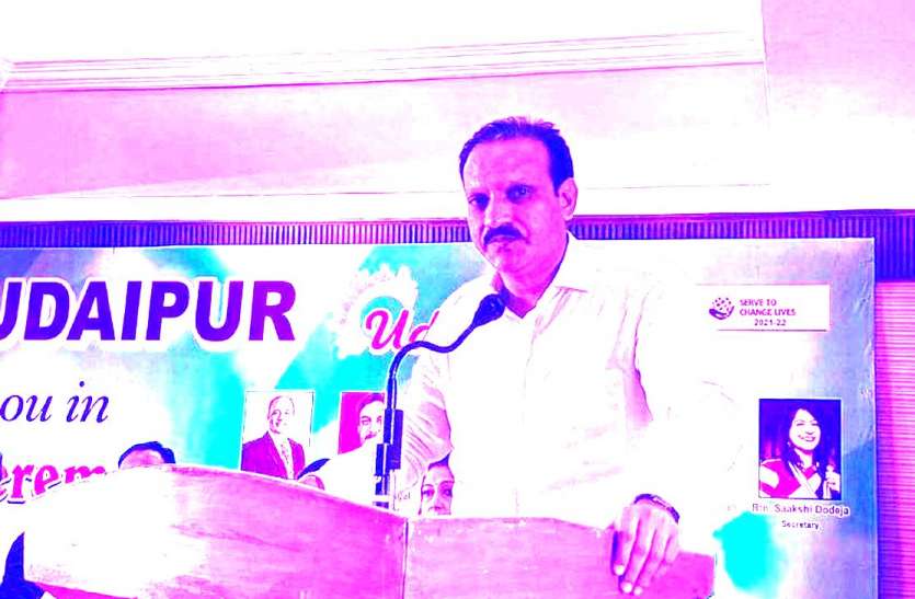 सेवा कार्यों से लोगों का जीवन स्तर सुधारकर उन्हें ऊंचा उठाया जा सकता है: डांगी सेवा कार्यों से लोगों का जीवन स्तर सुधारकर उन्हें ऊंचा उठाया जा सकता है: डांगी