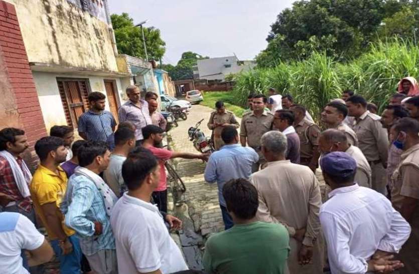 murder_.jpg जमीनी विवाद में कलयुगी बेटे ने पिता को सुलाया मौत की नींद, ऐसे दिया खौफनाक वारदात को अंजाम