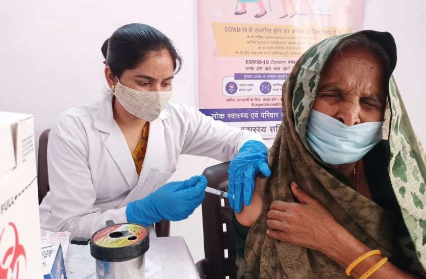 लक्ष्य से 96 प्रतिशत अधिक लोगों को लगा टीका लक्ष्य से 96 प्रतिशत अधिक लोगों को लगा टीका