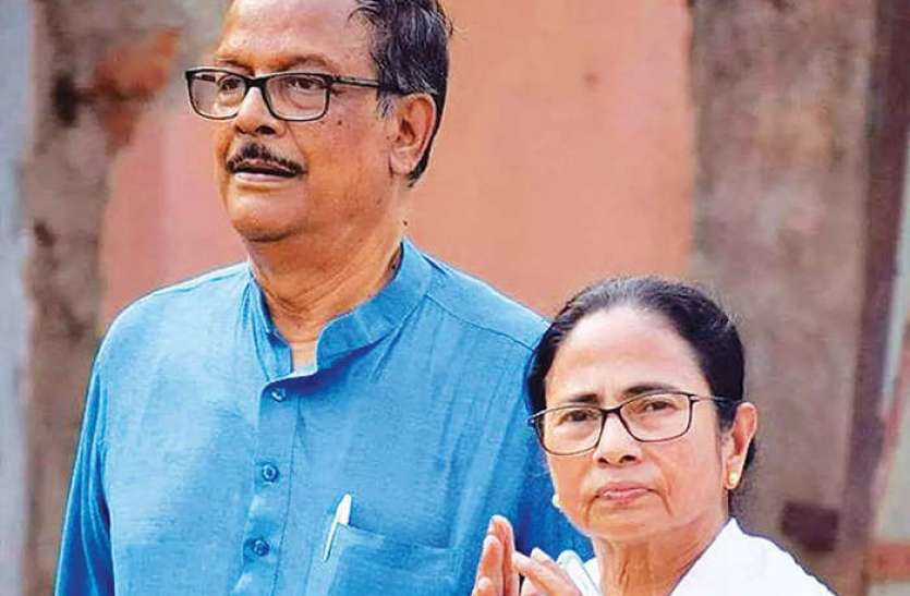 TMC Leader Malay Ghatak with CM Mamata Banerjee Coal Scam: ममता के मंत्री मलय घटक ED के सामने नहीं हुए पेश, जानिए क्या बताई वजह