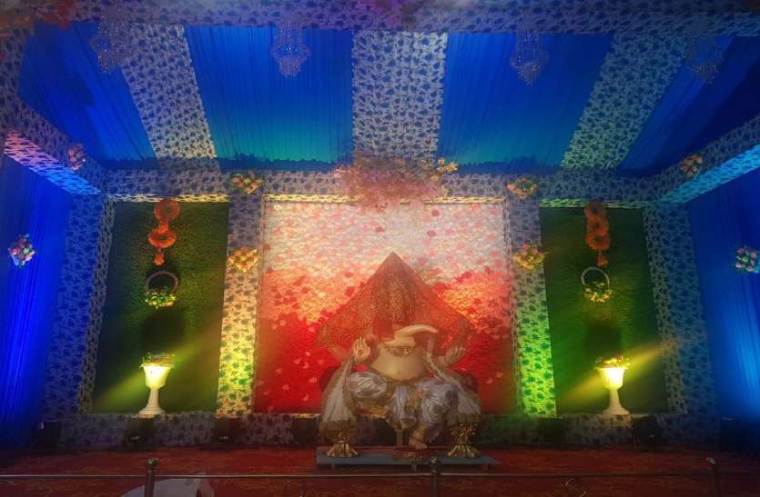 Ganesh utsav: आज से भक्तों को दर्शन देंगे मोहननगर के राजा Ganesh utsav: आज से भक्तों को दर्शन देंगे मोहननगर के राजा