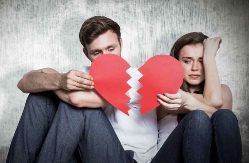 breakup.jpg Relationship Tips: ब्रेकअप के बाद भूल कर भी न करें ये 5 गलतियां, पुराने रिश्ते से उबरना हो जाएगा बहुत मुश्किल