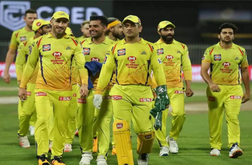 CSK IPL 2021: दूसरे चरण से पहले बढ़ी धोनी की टेंशन, CSK का स्टार ओपनर हुआ चोटिल