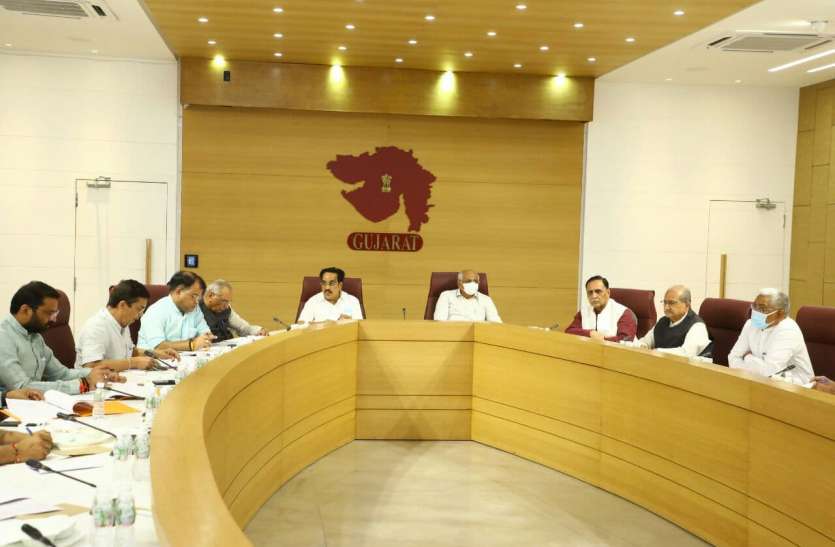 कल शपथ ले सकते हैं नए मंत्री कल शपथ ले सकते हैं नए मंत्री