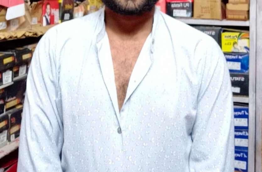 साइबर ठगों ने एटीएम से निकाले रुपए जेब में था एटीएम और खाते से निकल गए 46 हजार