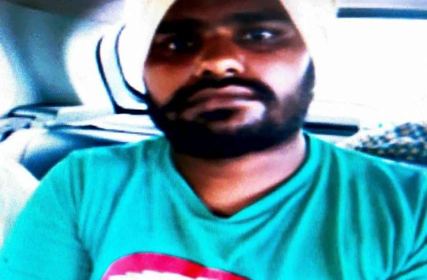 फैक्ट्री श्रमिक ने आइएसआई को भेजे 80 से अधिक मोबाइल नम्बर ओटीपी फैक्ट्री श्रमिक ने आइएसआई को भेजे 80 से अधिक मोबाइल नम्बर ओटीपी