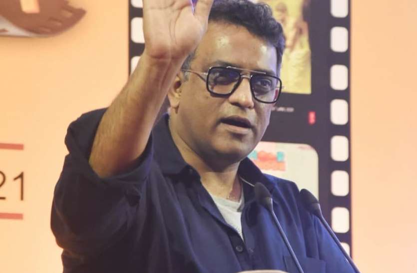भोपाल फिल्म इंडस्ट्री का सबसे फेवरेट डेस्टिनेशन, शूटिंग का सिलसिला कभी थमेगा नहीं भोपाल फिल्म इंडस्ट्री का सबसे फेवरेट डेस्टिनेशन, शूटिंग का सिलसिला कभी थमेगा नहीं