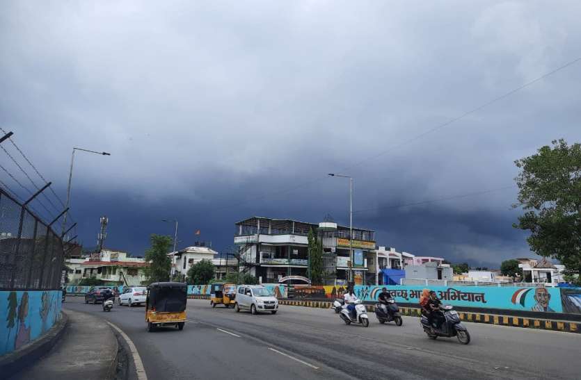 photo_2021-09-15_13-39-07.jpg भादौं में सावन जैसी झड़ी, बंगाल की खाड़ी से आए मेघ झूमकर बरसे