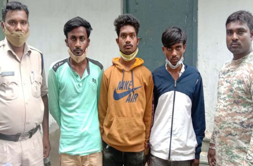 Bike thives gang arrested in ambikapur पार्क में घूमने गए थे पति-पत्नी, इसी बीच वहां पहुंचे 3 युवकों ने दिया इस वारदात को अंजाम