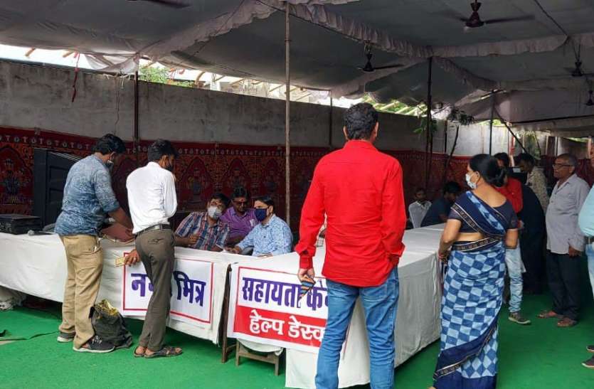 People asked in pre camp, when will we get the pattas प्री केम्प में लोगों ने पूछा, हमें पट्टें कब मिलेंगे