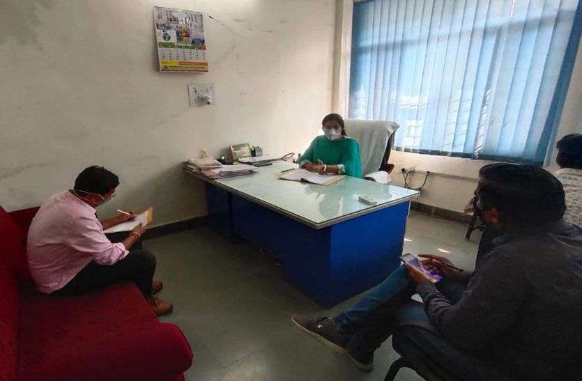 सहयोगात्मक परियोजना : अब डाक विभाग के कार्मिक ये जिम्मेदारी भी निभाएंगे सहयोगात्मक परियोजना : अब डाक विभाग के कार्मिक ये जिम्मेदारी भी निभाएंगे