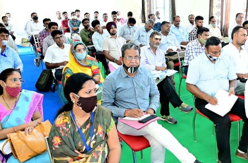 निष्पादक समिति की बैठक में कई मुद्दों पर चर्चा निष्पादक समिति की बैठक में कई मुद्दों पर चर्चा