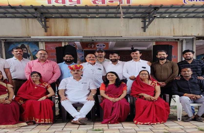 SURAT NEWS DAYRI: ब्राह्मण समाज कल्याण व संगठन संकल्प पर चिंतन SURAT NEWS DAYRI: ब्राह्मण समाज कल्याण व संगठन संकल्प पर चिंतन