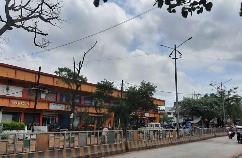 नए सिस्टम भी पकड़ रहे जोर छतरपुर जिले में अभी जारी रहेगी रिमझिम बारिश
