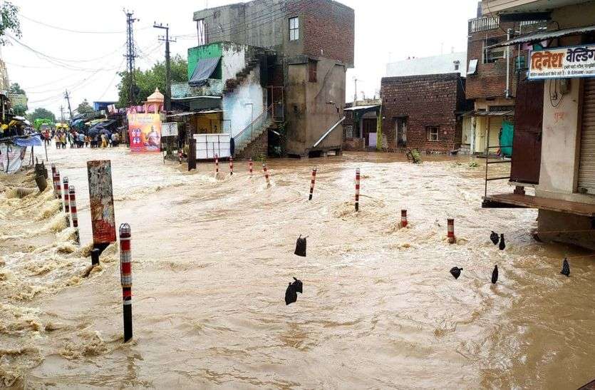 Heavy Rain : झालावाड़ में 14.6 इंच पानी बरसा, कालीसिंध के 14 गेट खोले