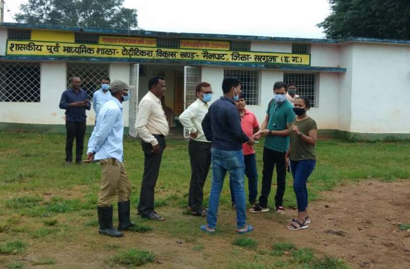 Death from diarrhea उल्टी-दस्त से पिता-पुत्री की मौत, दूधमुंहा बेटा हो गया अनाथ, 2 किमी पैदल चलकर पहुंचीं एसडीएम