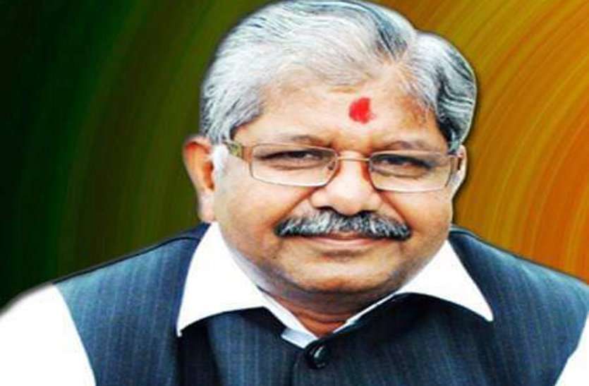 BJP leader नेता प्रतिपक्ष ने प्रदेश सरकार पर साधा निशाना, कहा- छत्तीसगढ़ में राष्ट्रपति के दत्तक पुत्र भी सुरक्षित नहीं