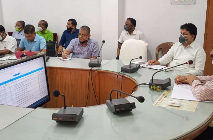 Notice to District Manager MPRDC, letter will be written to MD जिला प्रबंधक एमपीआरडीसी को नोटिस, एमडी को लिखा जाएगा पत्र