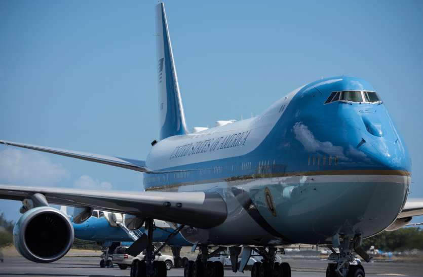 air force1 अमरीकी राष्ट्रपति जो बिडेन के लिए बन रहे खास विमान के अंदर मिली शराब की खाली बोतलें, बोइंग ने शुरू की जांच