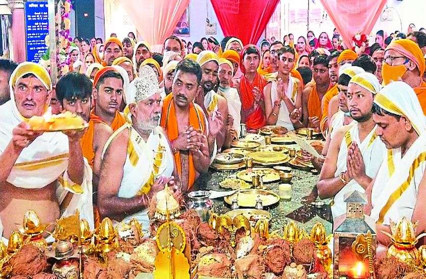 ब्रह्मचर्य व्रत उर्जा रिजर्व करने का तरीका-आर्यिका विमल श्री ब्रह्मचर्य व्रत उर्जा रिजर्व करने का तरीका-आर्यिका विमल श्री