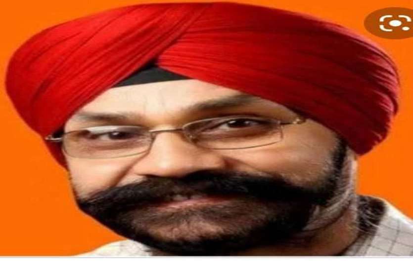 पूर्व परिवहन मंत्री और भाजपा के वरिष्ट नेता ने किया आत्महत्या, पूर्व CM डॉ. रमन के नाम लिखा सुसाइडल नोट पूर्व परिवहन मंत्री और भाजपा के वरिष्ट नेता ने की आत्महत्या, पूर्व CM डॉ. रमन के नाम लिखा सुसाइडल नोट