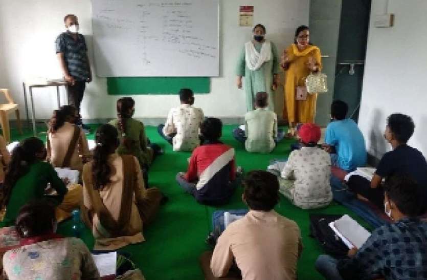 कोविड गाइडलाइन के अनुरूप चले शैक्षणिक गतिविधियां, अभिभावकों से लिखित में ले संस्था प्रधान कोविड गाइडलाइन के अनुरूप चले शैक्षणिक गतिविधियां, अभिभावकों से लिखित में ले संस्था प्रधान