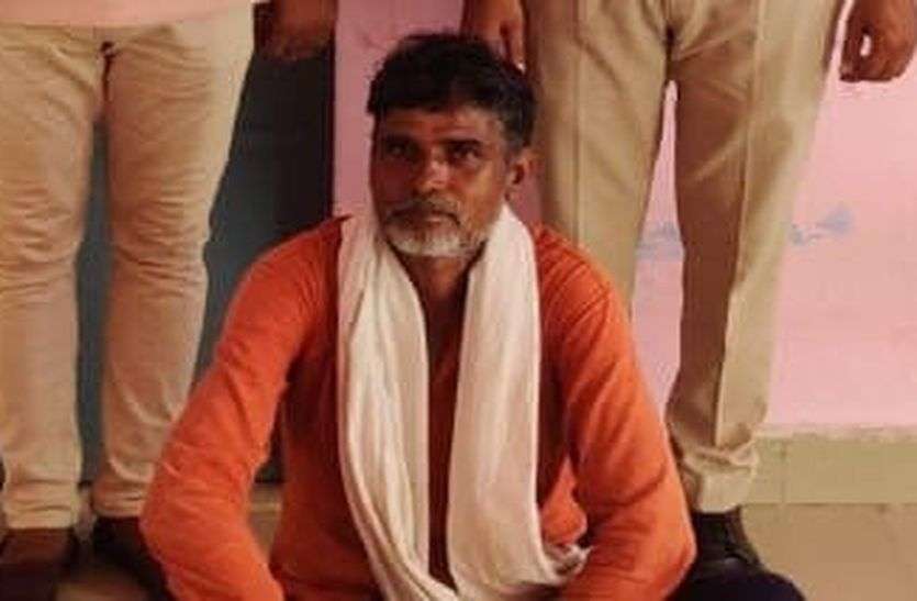 Accused arrested for helping notorious crook bin Laden escape कुख्यात बदमाश लादेन को भागने में मदद करने का आरोपी गिरफ्तार