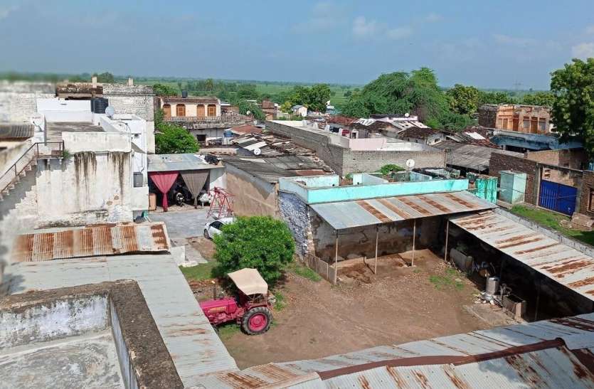 सुवासा में हर तीसरे घर का सदस्य सरकारी शिक्षक सुवासा में हर तीसरे घर का सदस्य सरकारी शिक्षक