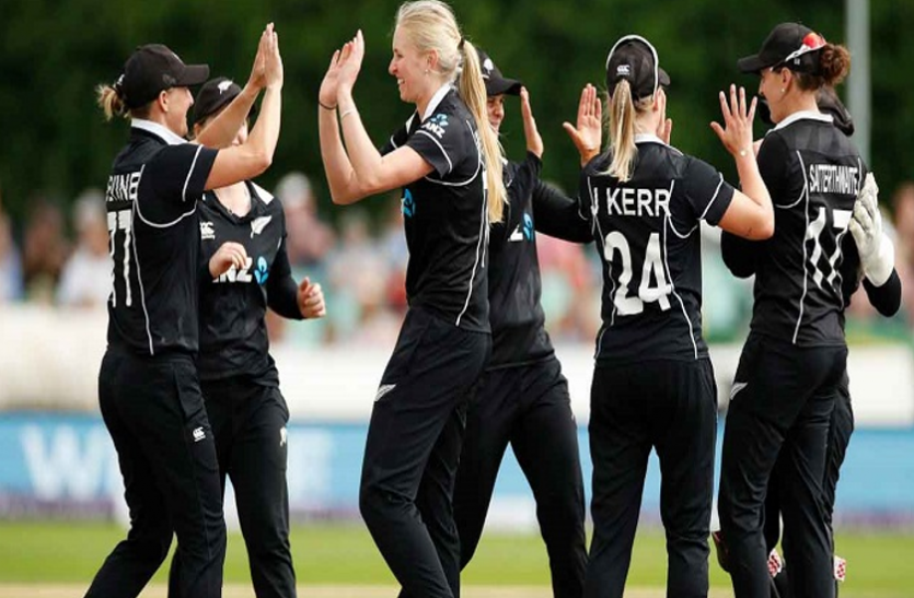 new_zealand_womens_team.png न्यूजीलैंड की महिला क्रिकेट टीम को मिली बम से उड़ाने की धमकी, ईसीबी को मिला ई-मेल