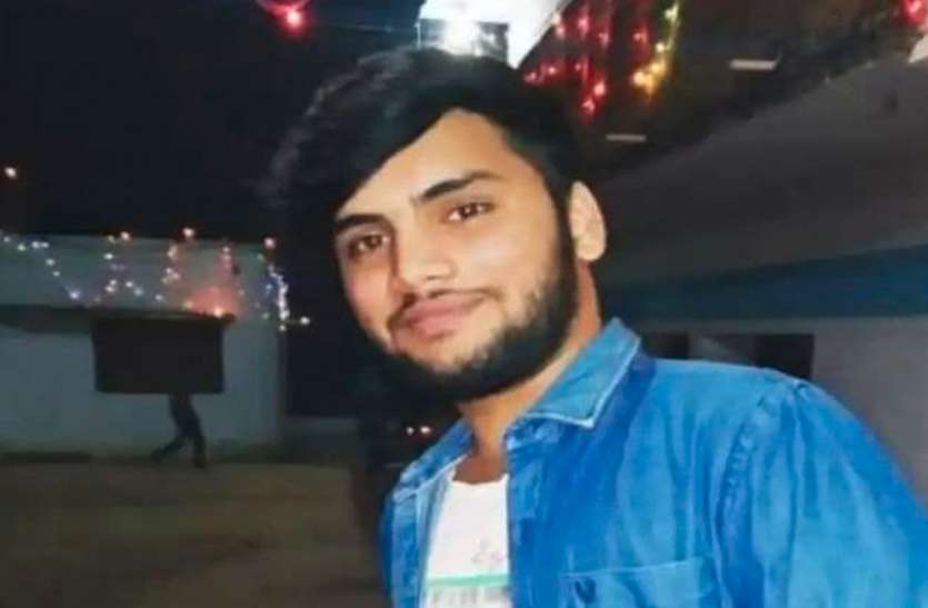 Sultanpur Crime गायब मोबाइल ने उगला लखनऊ स्पोर्ट्स कॉलेज के छात्र की हत्या का राज, तीन गिरफ्तार