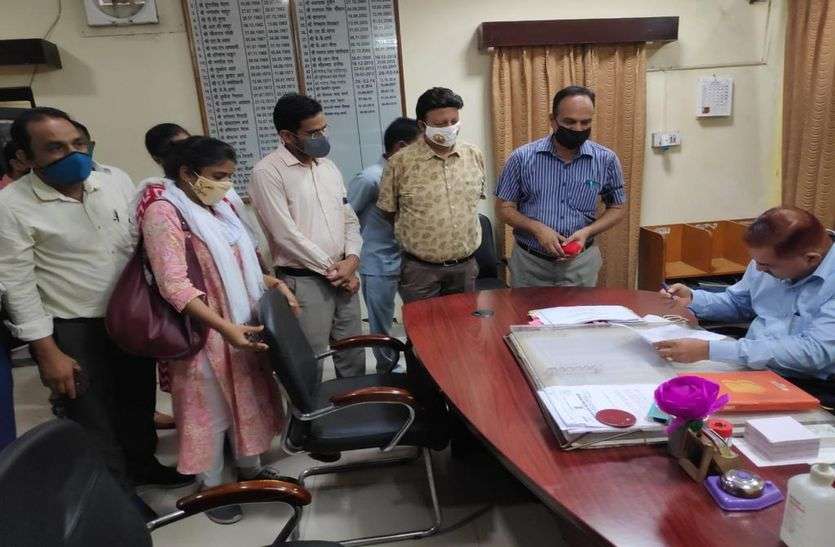 अजमेर डीएसओ अंकित पचार को किया बर्खास्त अजमेर डीएसओ अंकित पचार को किया बर्खास्त