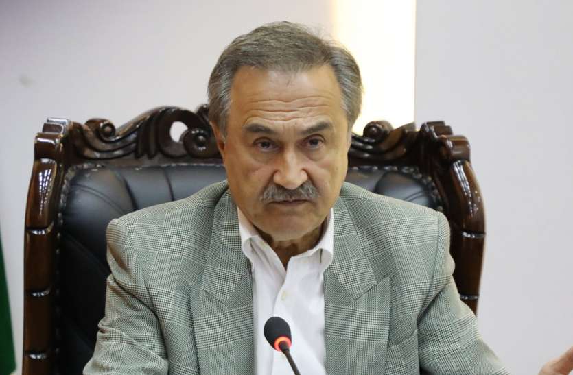 Afghanistan: Ex-Mayor of Kabul coming office daily but not helping Taliban काबुल में रोज अपनी ड्यूटी करने आता है यह शख्स, राष्ट्रपति चुनाव के लिए छोड़ दी थी अमरीकी नागरिकता