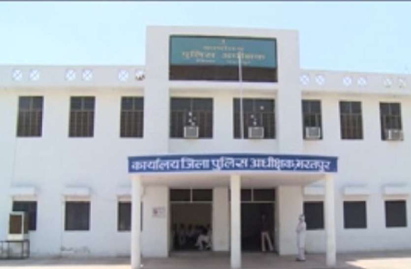 पहले बहन को खोया, अब हत्यारों की गिरफ्तारी के लिए दर-दर की खा रहा ठोकर पहले बहन को खोया, अब हत्यारों की गिरफ्तारी के लिए दर-दर की खा रहा ठोकर