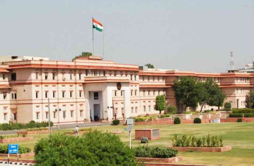 सरकार अभियान को तैयार, ग्रामसेवक—पटवारी बहिष्कार पर अड़े सरकार अभियान को तैयार, ग्रामसेवक—पटवारी बहिष्कार पर अड़े
