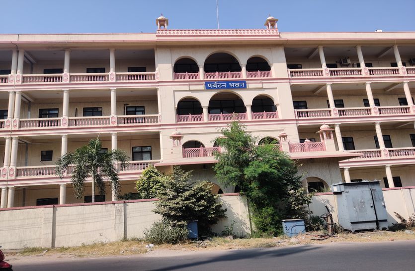 विदेशी की बजाय घरेलू पर्यटकों पर रहेगा फोकस